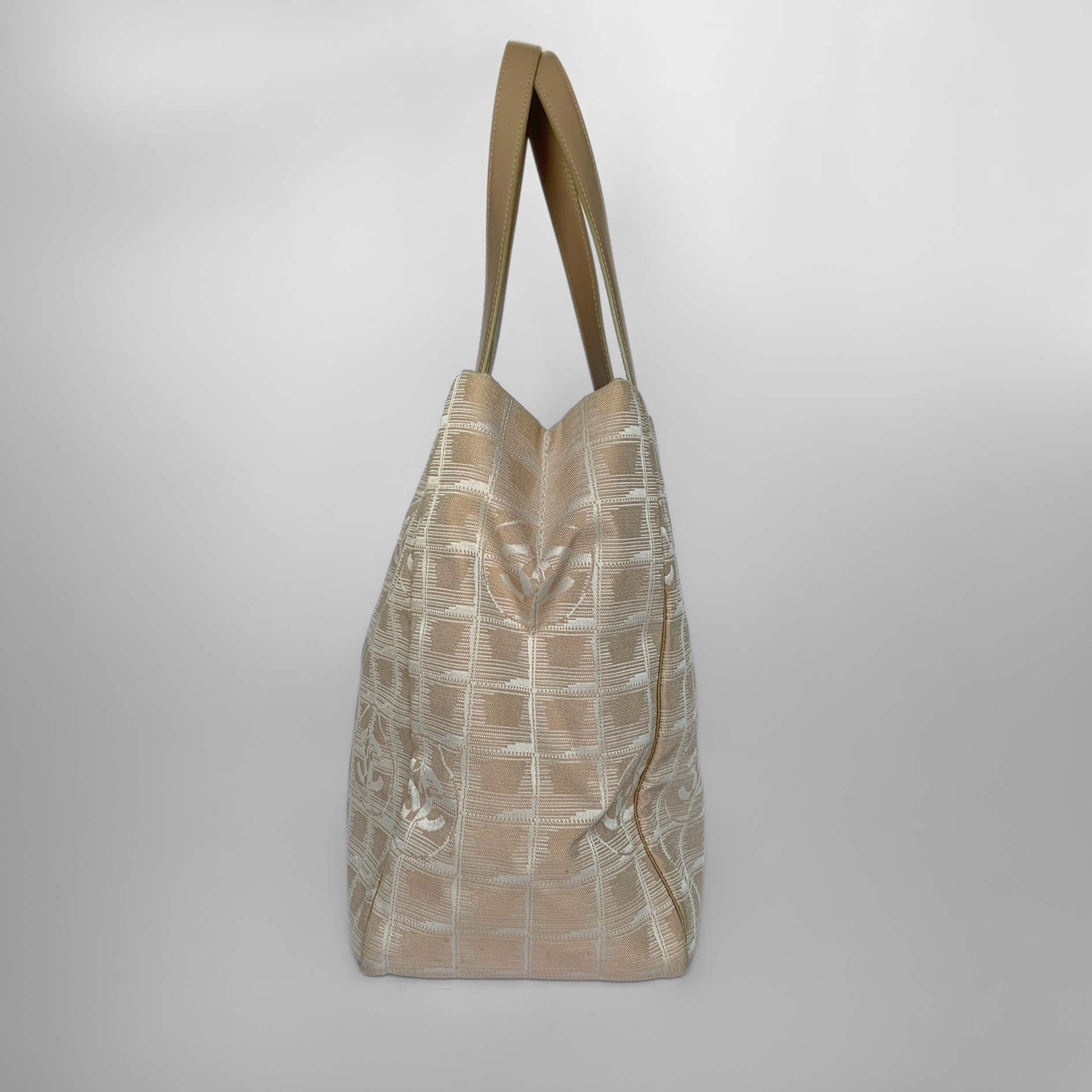Chanel Tote Beige Cotton