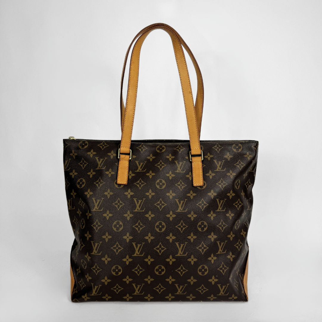 Louis Vuitton Cabas Mezzo on a white background