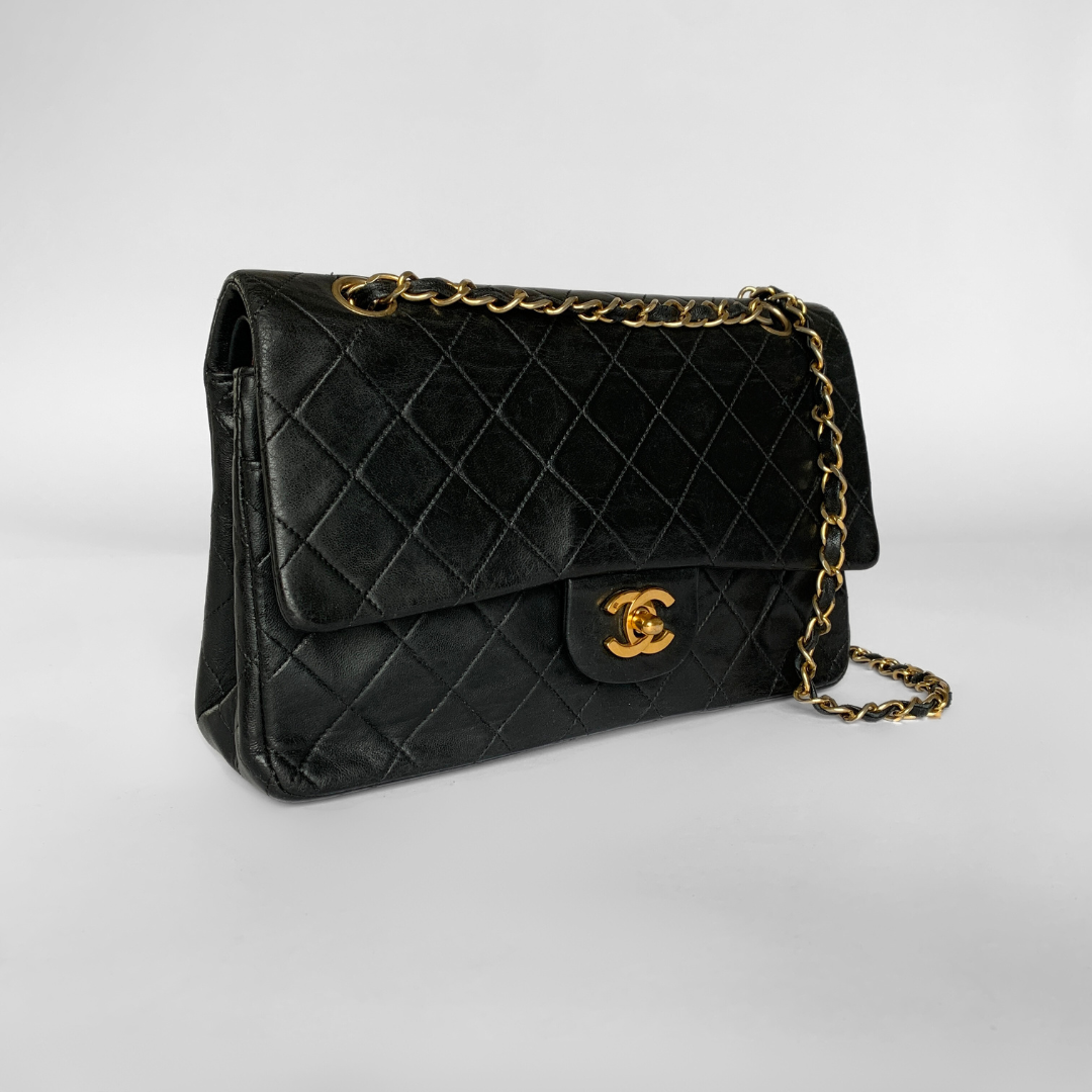 Chanel Chanel Classic Double Flap Bag Medium Lambskin Leather - Shoulder bags - Etoile Luxury Vintage