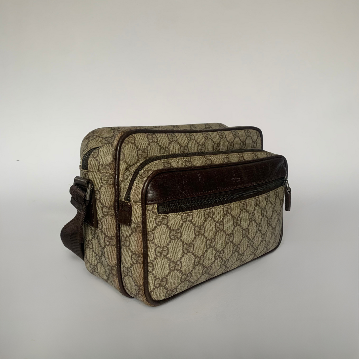 Gucci Gucci Sac bandoulière suprême PVC - Sacs bandoulière - Etoile Luxury Vintage