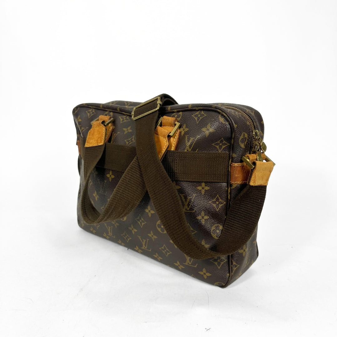 LV bosphore messenger monogram
