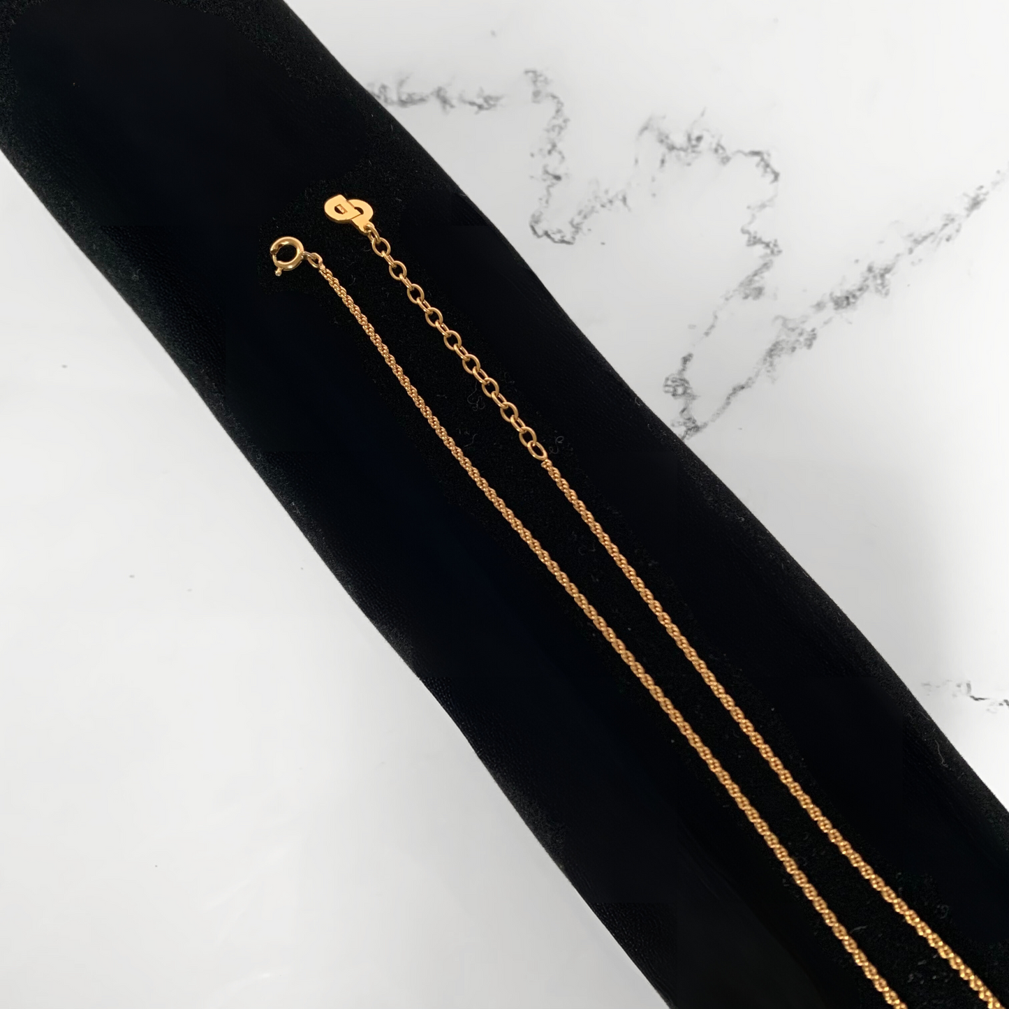Dior Dior Naszyjnik z pereł w kolorze złotym - Naszyjniki - Etoile Luxury Vintage