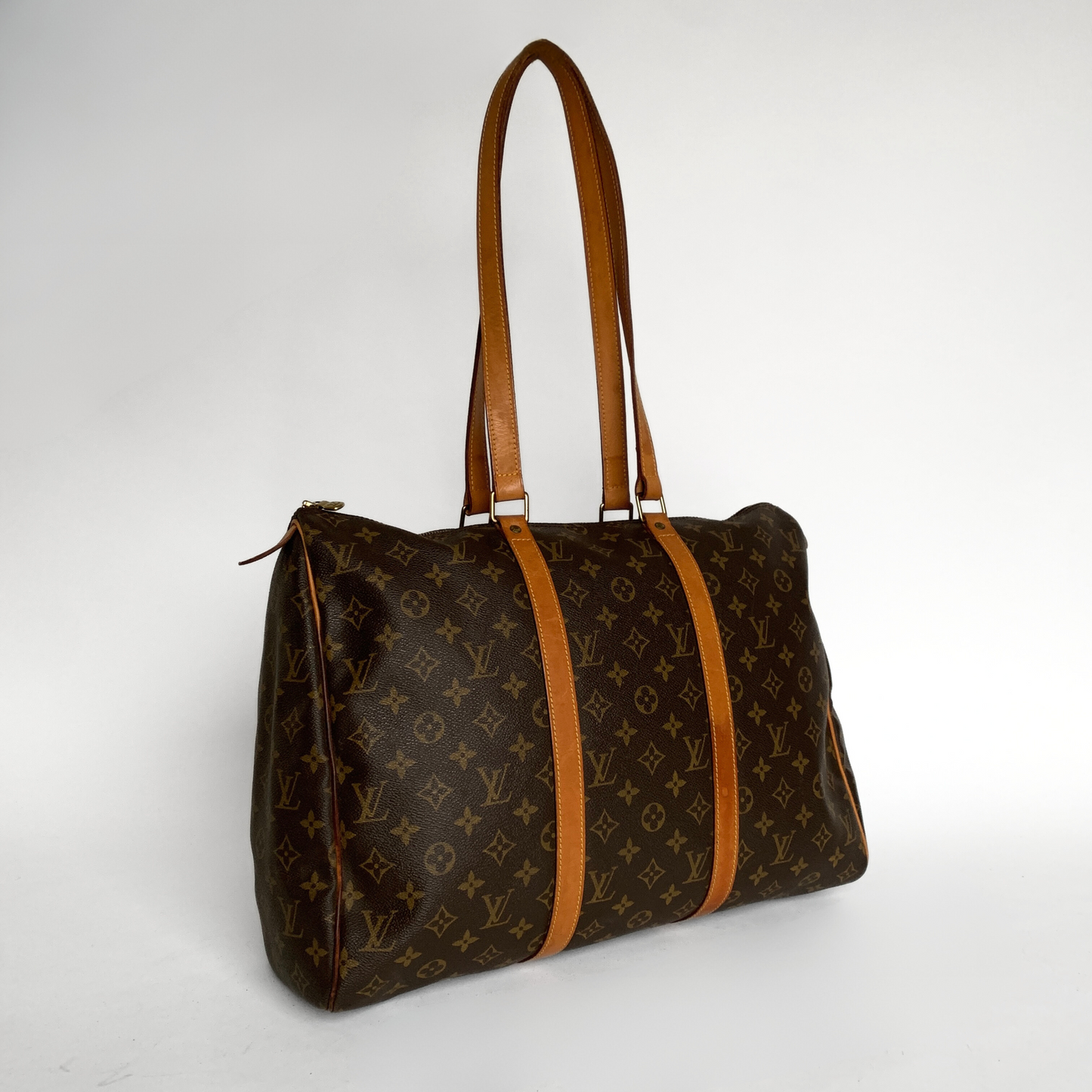 Louis Vuitton Louis Vuitton Flannery Monogram Canvas - Shoulder bag - Etoile Luxury Vintage