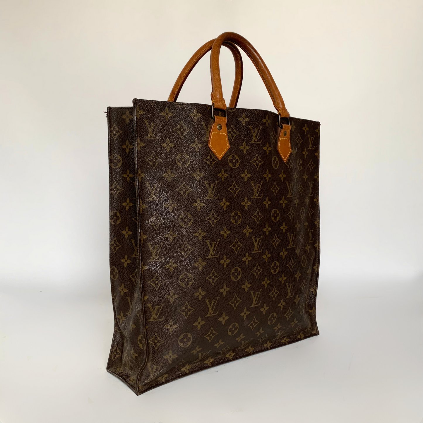 Louis Vuitton Louis Vuitton Sac Plat Monogram Canvas - Handbags - Etoile Luxury Vintage