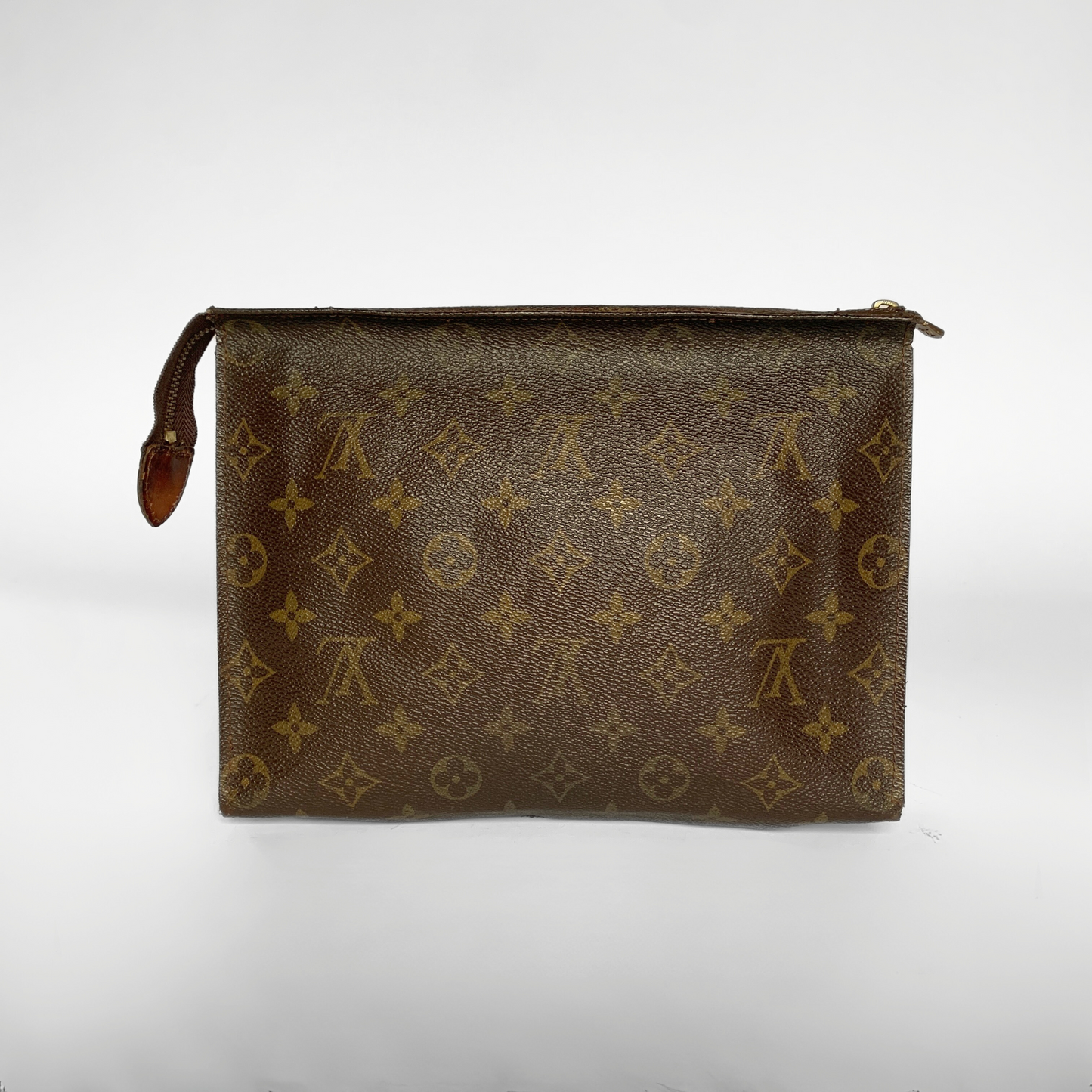 Louis Vuitton Louis Vuitton Toiletry Pouch Monogram Canvas - Toiletry bags - Etoile Luxury Vintage