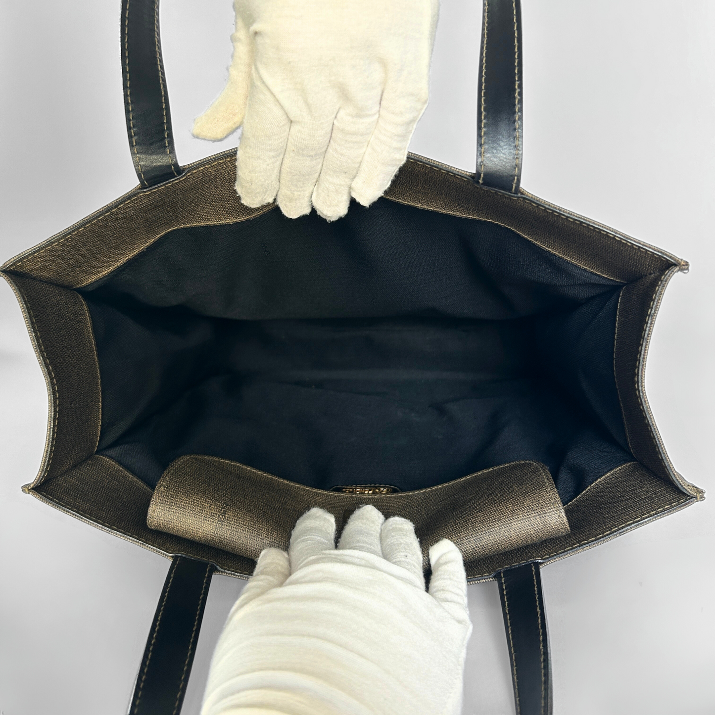 Fendi Fendi Bolso de mano Roma de lona - Bolsos de hombro - Etoile Luxury Vintage