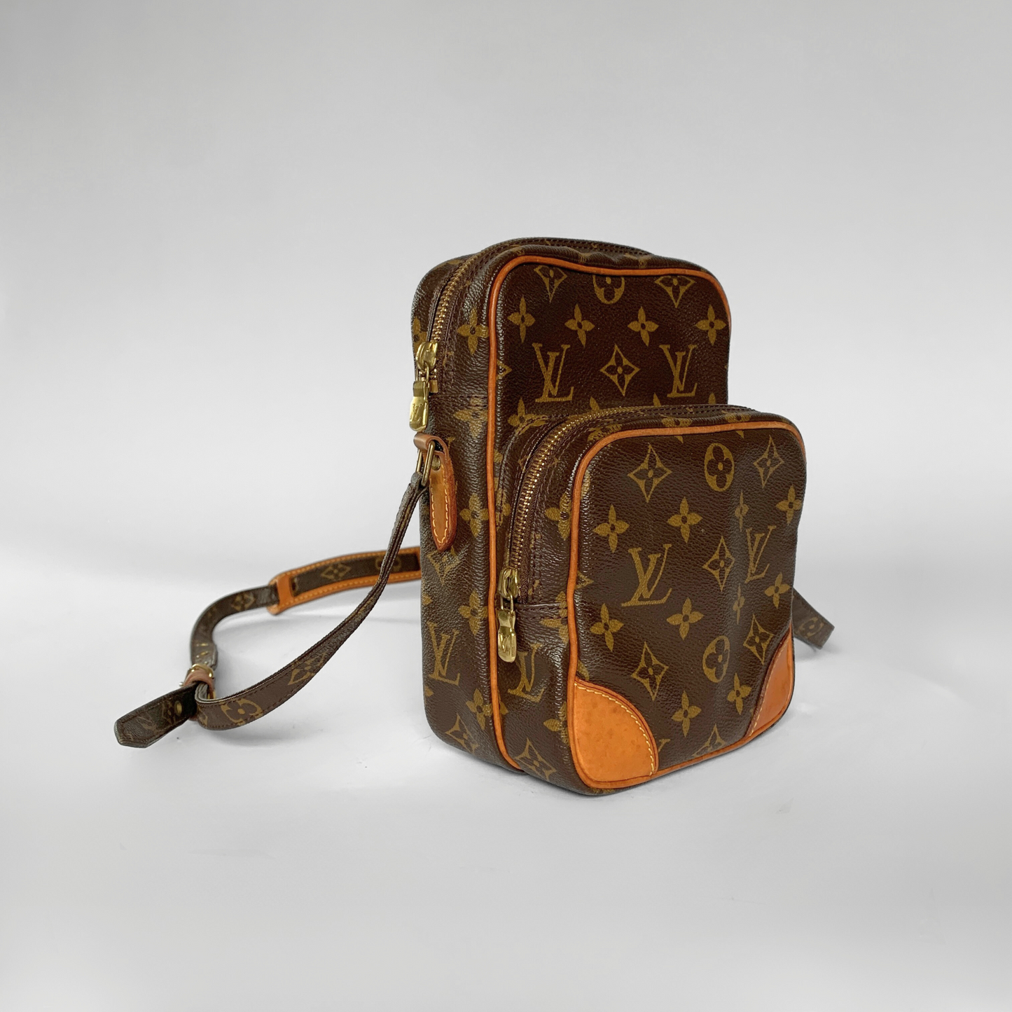 Louis Vuitton Amazon Monogram Canvas