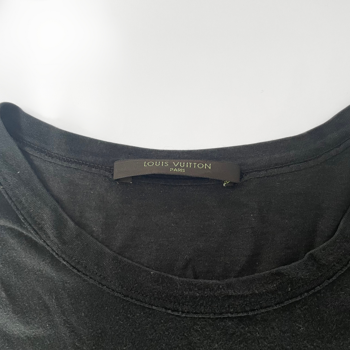Louis Vuitton Louis Vuitton T-shirt Cotton Modal Mix - Kläder - Etoile Luxury Vintage