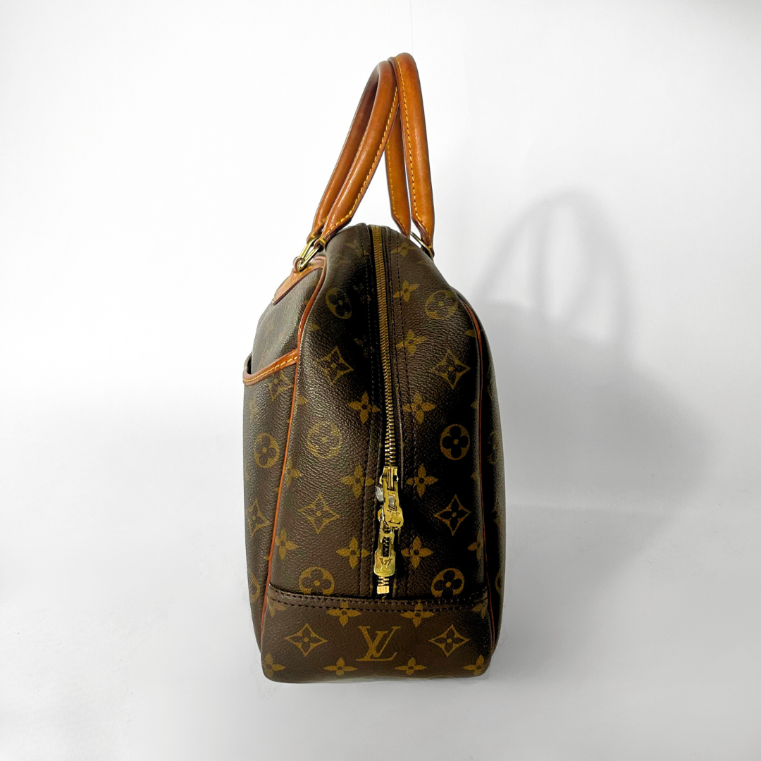 Louis Vuitton Deauville Monogram Canvas