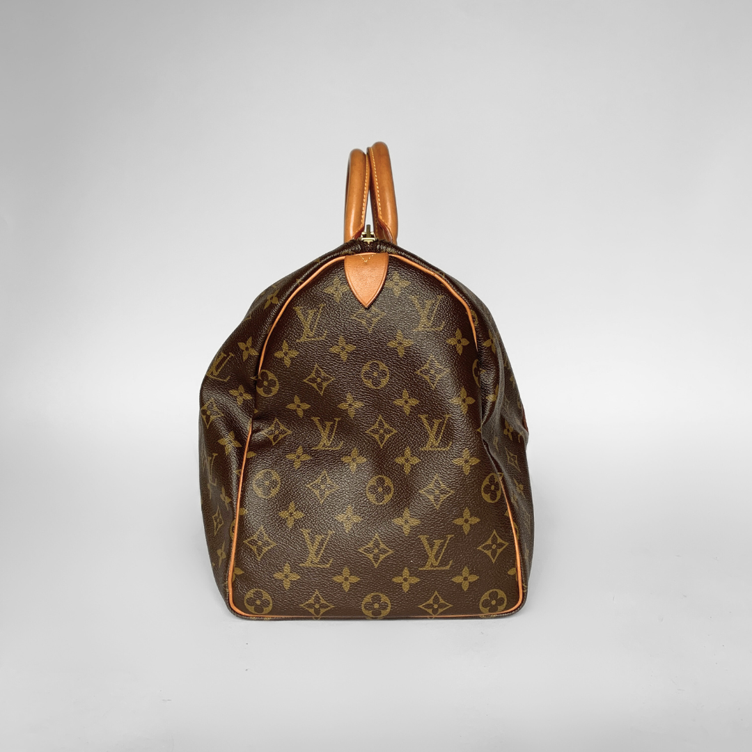 Louis Vuitton Louis Vuitton Keepall 45 Monogram Canvas - Travel bags - Etoile Luxury Vintage