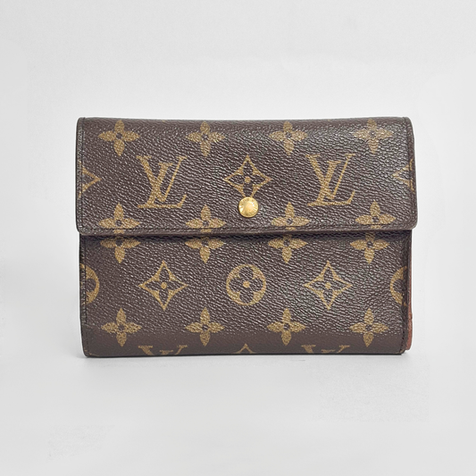 Wallet International Medium Monogram Canvas