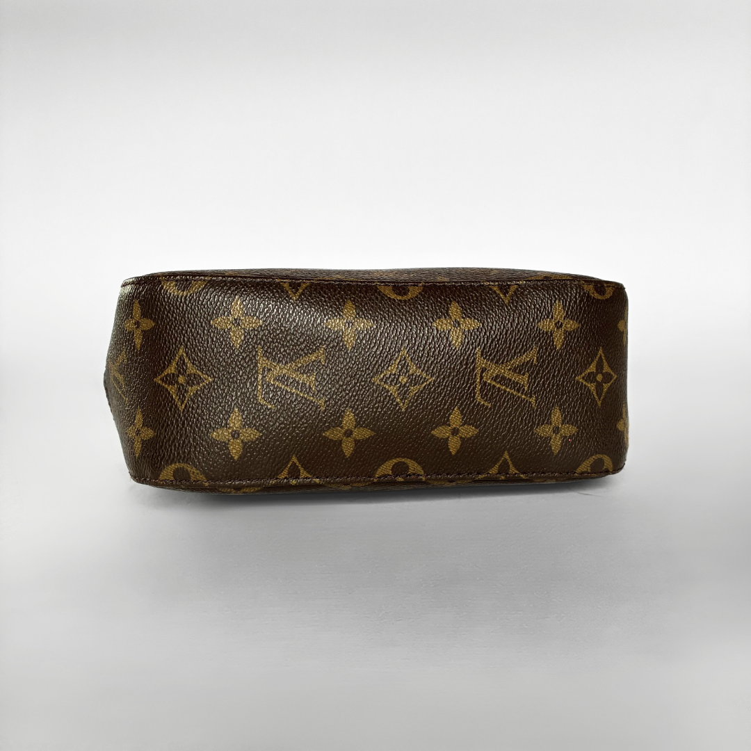 Louis Vuitton Spontini Monogram lærred