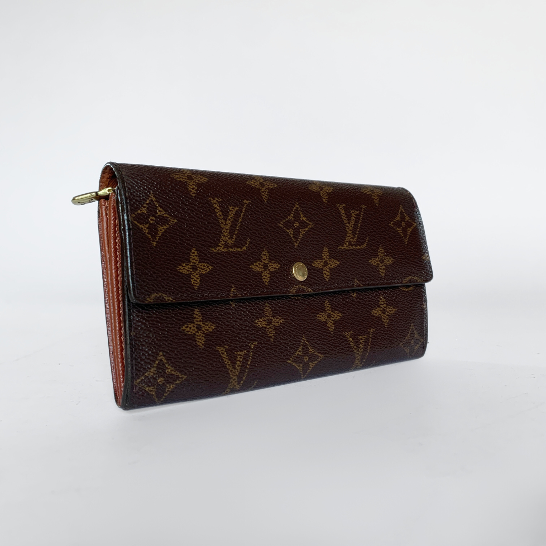 Louis Vuitton Louis Vuitton International Wallet Monogram Canvas - Wallets - Etoile Luxury Vintage