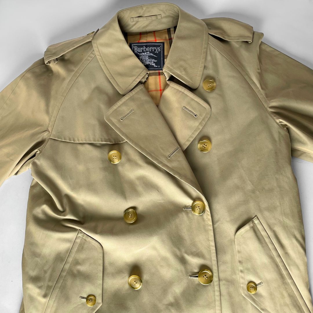 Burberry Burberry Coat Trench puuvilla - takki - Etoile Luxury Vintage
