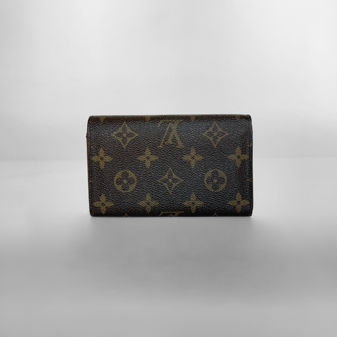 Louis Vuitton Louis Vuitton Wallet Medium Monogram Canvas - Wallets - Etoile Luxury Vintage