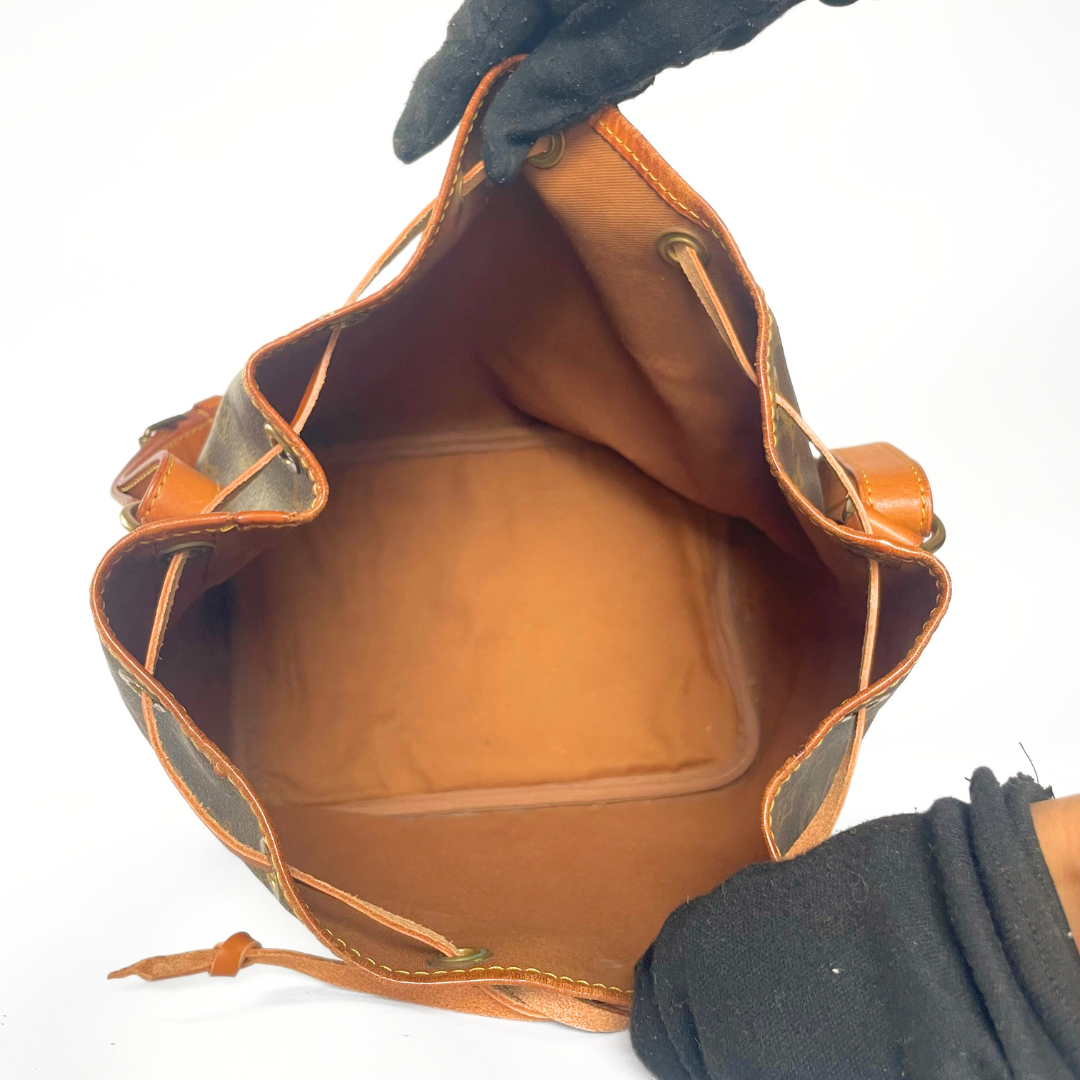 Louis Vuitton Petit Noé Monogramm Leinwand