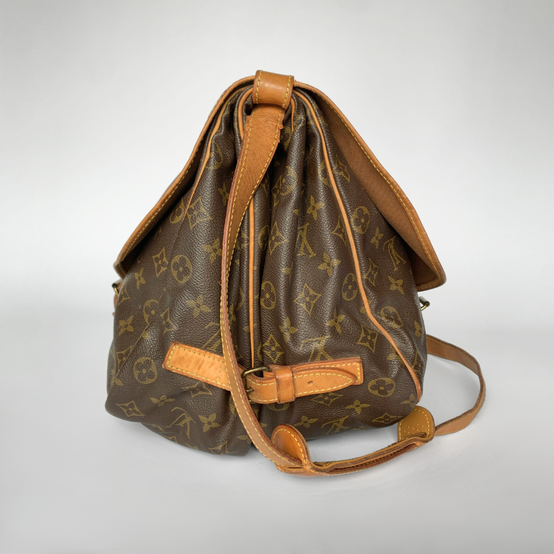 Louis Vuitton Louis Vuitton Saumur 35 Monogram Canvas - Crossbody bags - Etoile Luxury Vintage