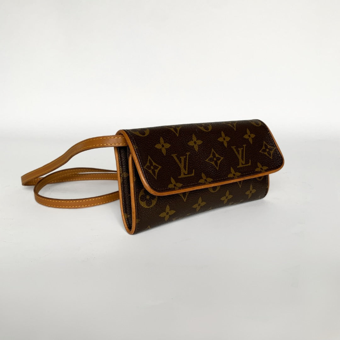 Louis Vuitton Louis Vuitton Pochette Twin PM Monogram Canvas - Handbags - Etoile Luxury Vintage