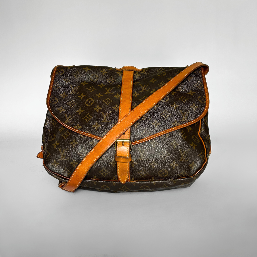 Louis Vuitton Saumur 35 Monogram lærred
