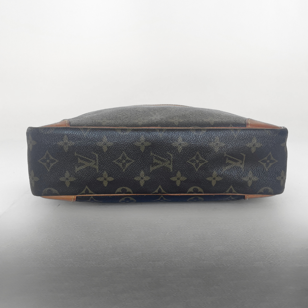 Louis Vuitton Trocadero Monogram Canvas