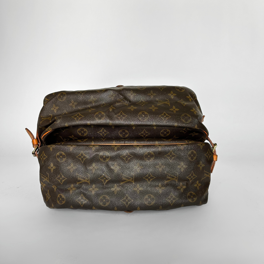 Louis Vuitton Saumur 35 Monogram lærred