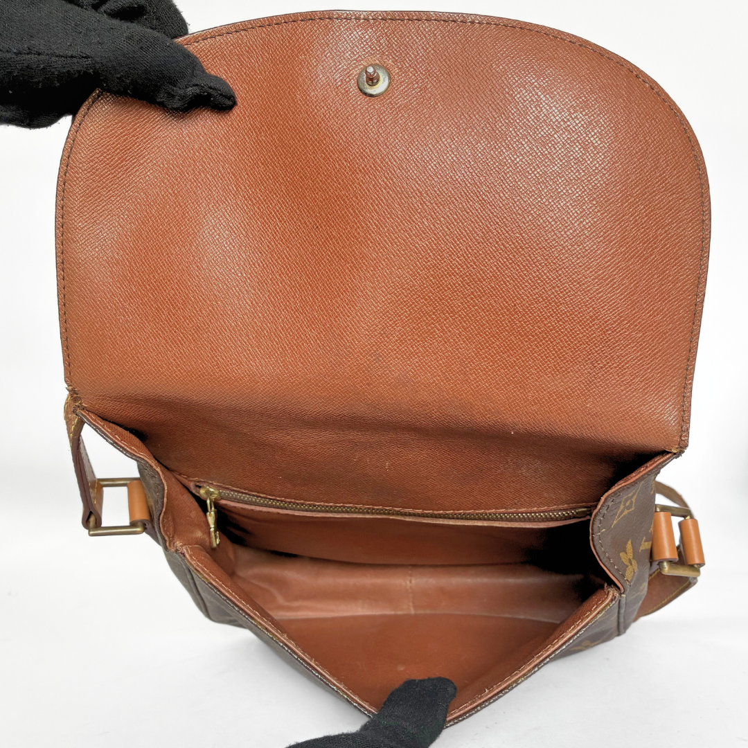 Louis Vuitton Saint Cloud GM Monogram Canvasissa