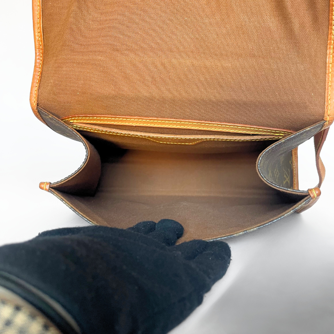 Louis Vuitton Bel Air Bandoulière Monogramm Canvas