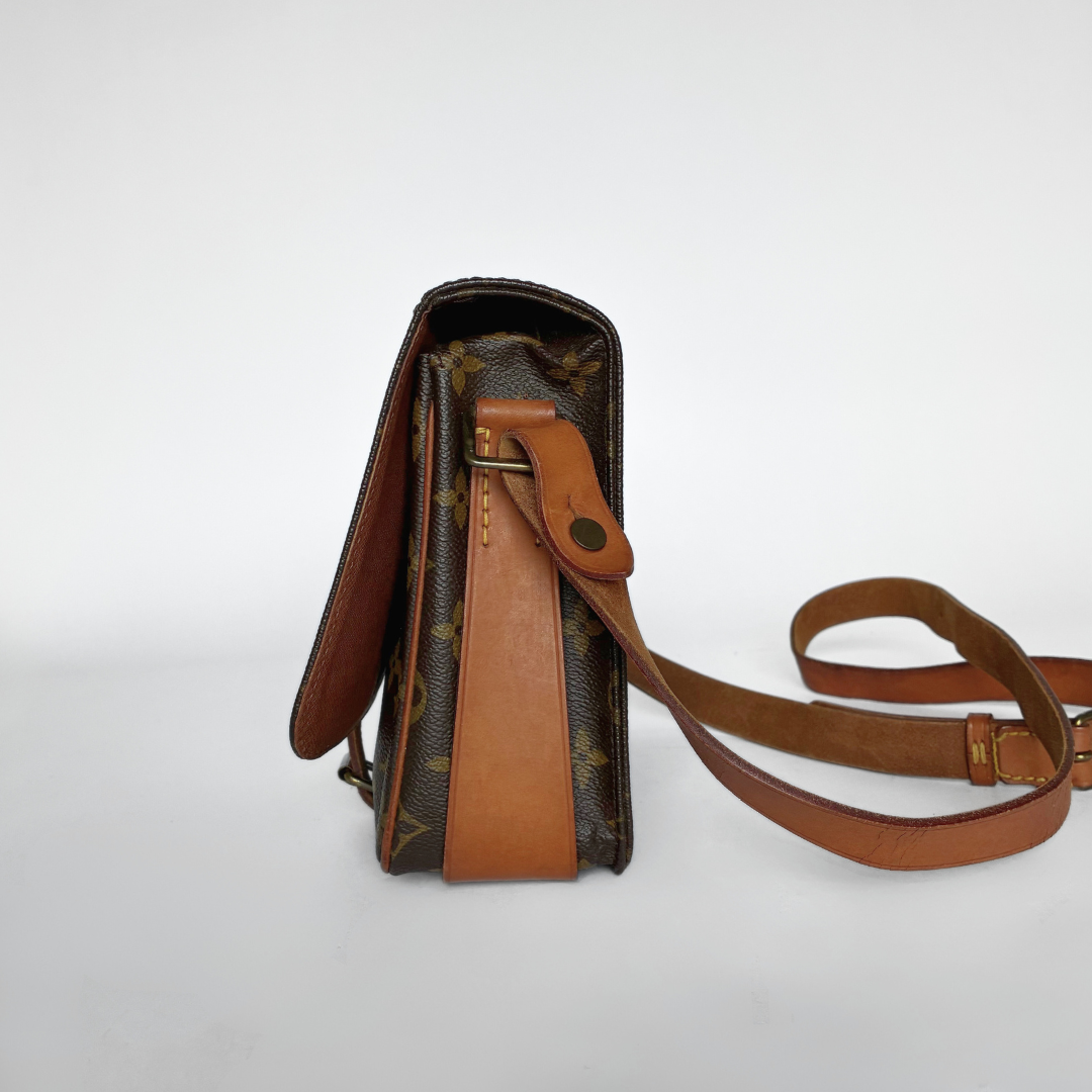 Louis Vuitton Cartouchière Lona con monograma MM