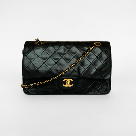 Shop second hand Chanel Flap bags Etoile Luxury Vintage l Etoile de Saint Honore