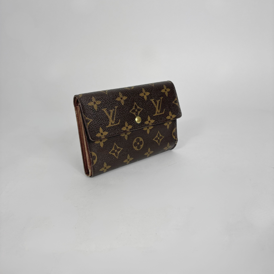 Louis Vuitton Wallet Medium