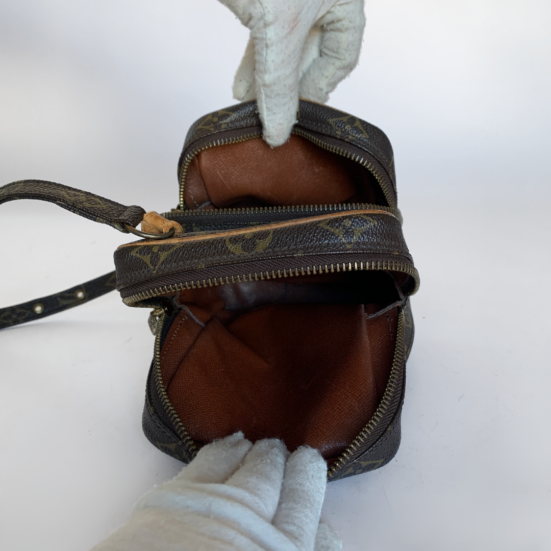 Louis Vuitton Louis Vuitton Amazon Lona Monogram - Bandoleras - Etoile Luxury Vintage