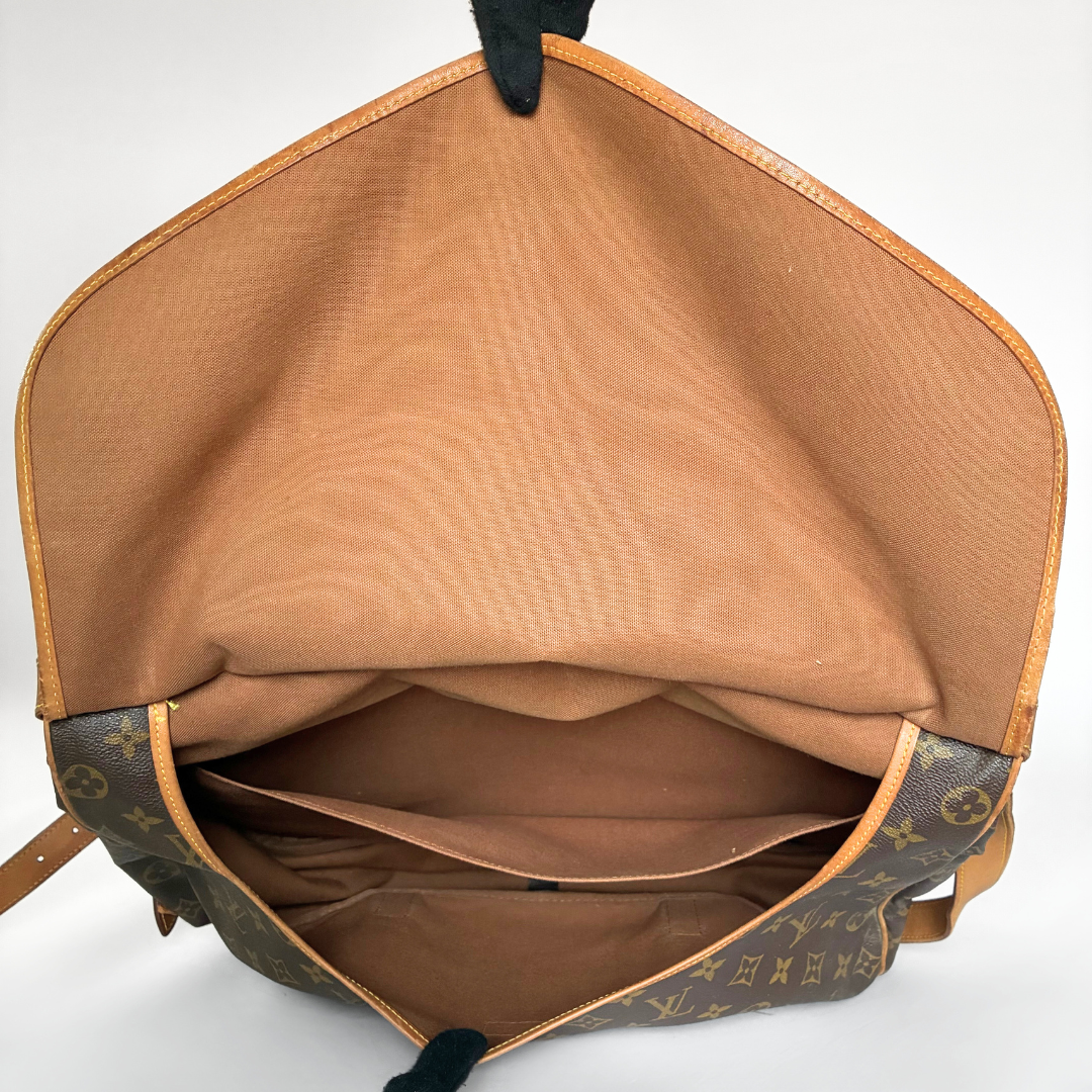 Louis Vuitton Saumur 43 Monogram Canvas