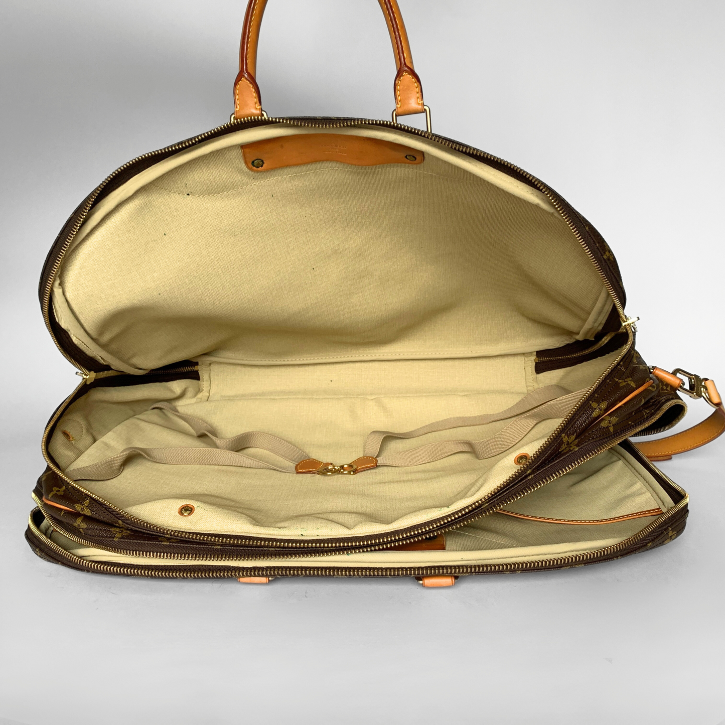 Louis Vuitton Alizé Monogram Canvas