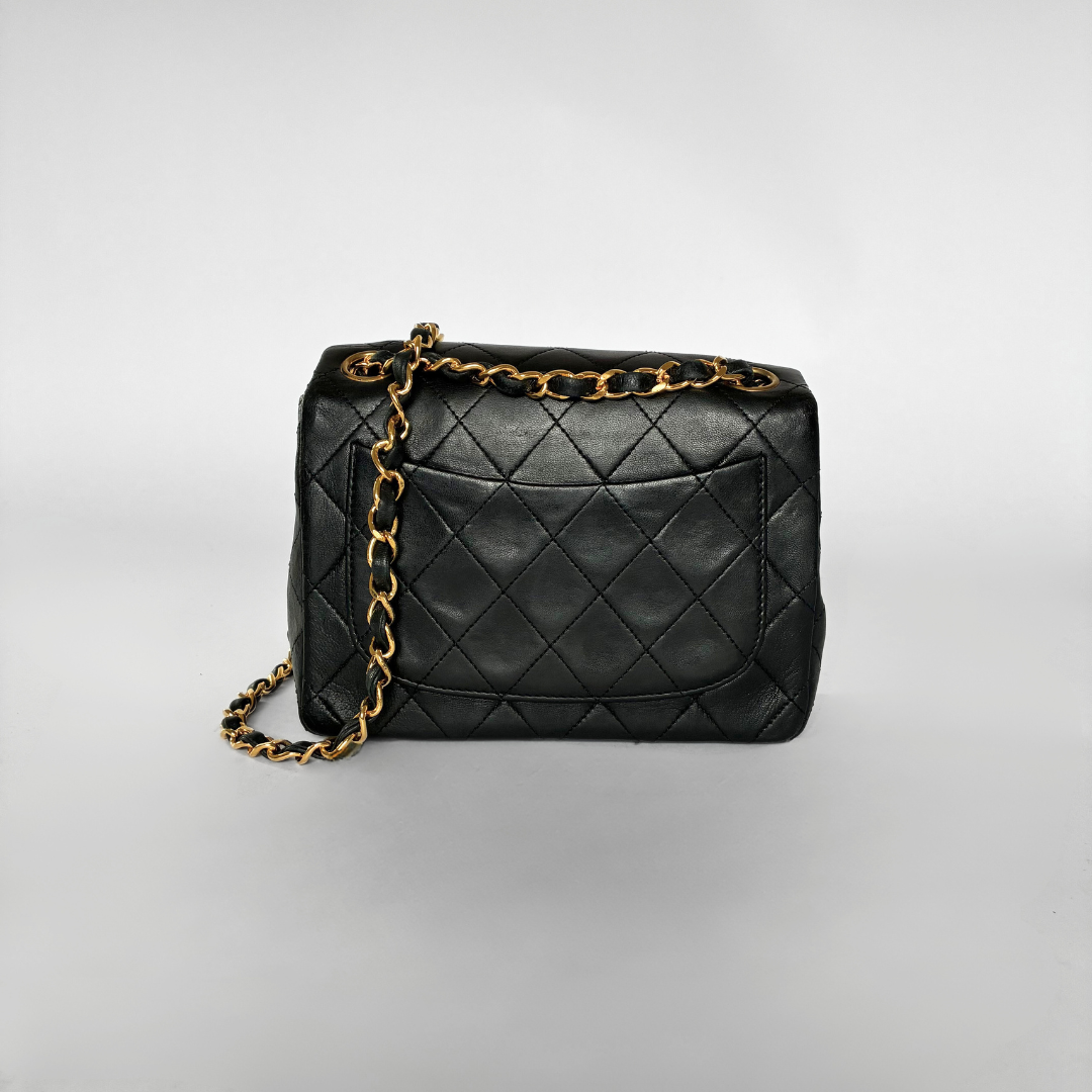 Chanel Classic Flap Bag Mini lammskinns läder