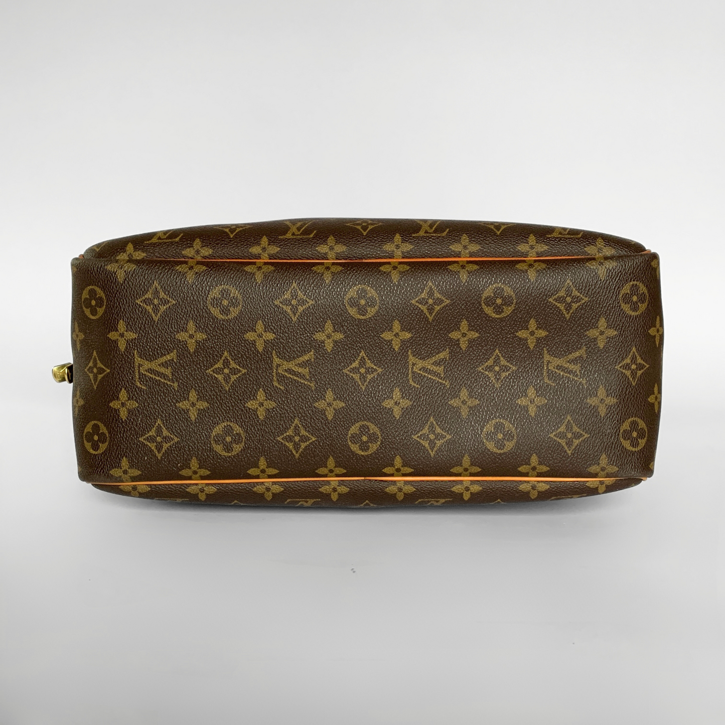 Louis Vuitton Deauville Monogram Canvas