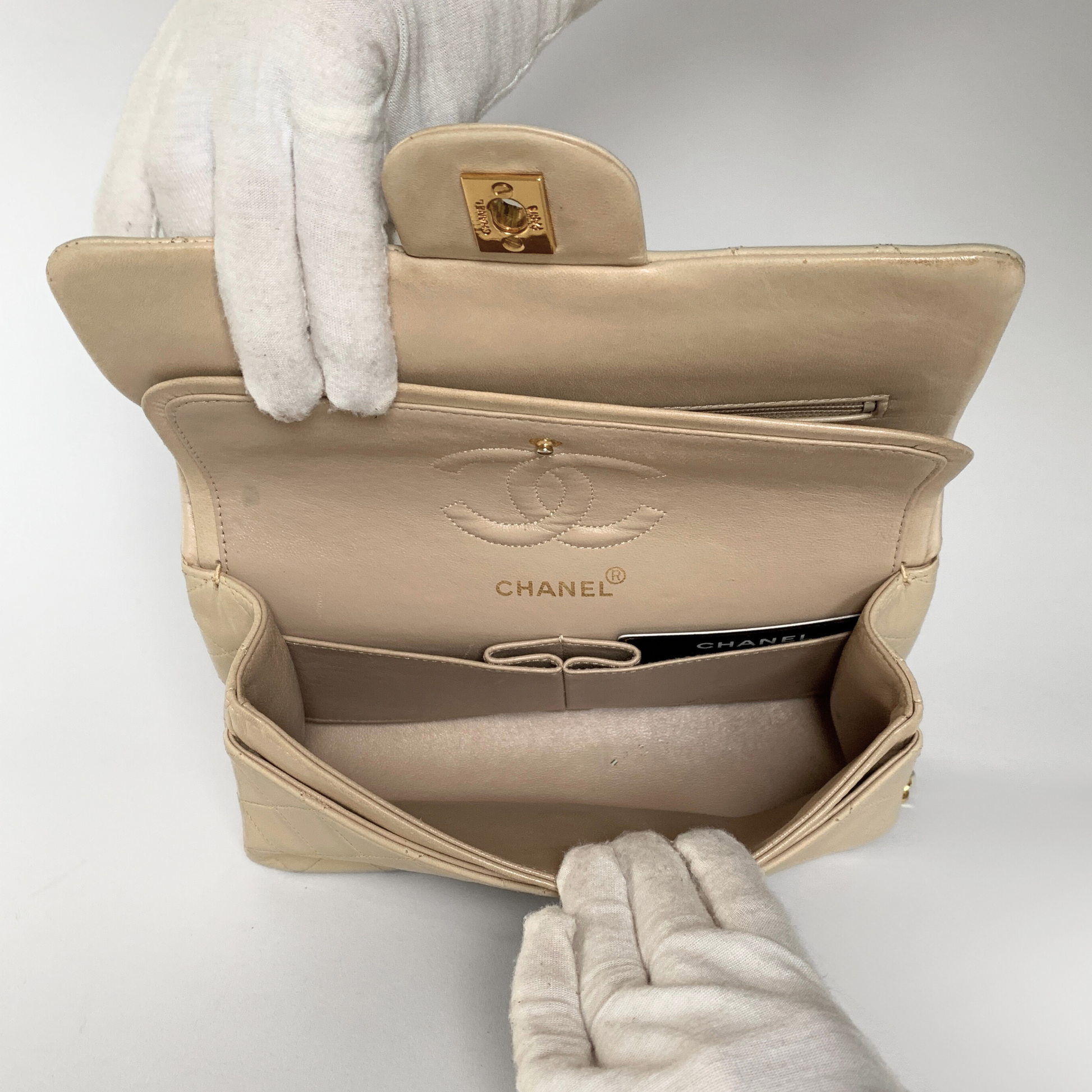 Chanel Beige Classic Small Double Flap Bag – l'Étoile de Saint Honoré