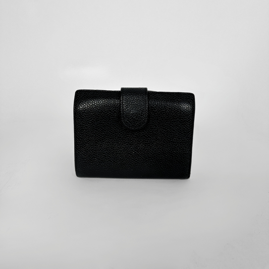 Chanel Wallet Caviar Small auf weißem Hintergrund