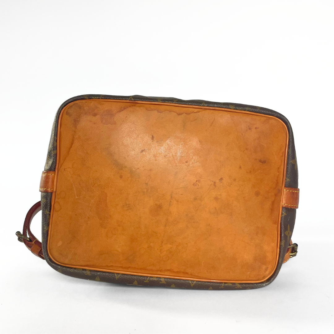 Louis Vuitton Petit Noé Monogramm Leinwand