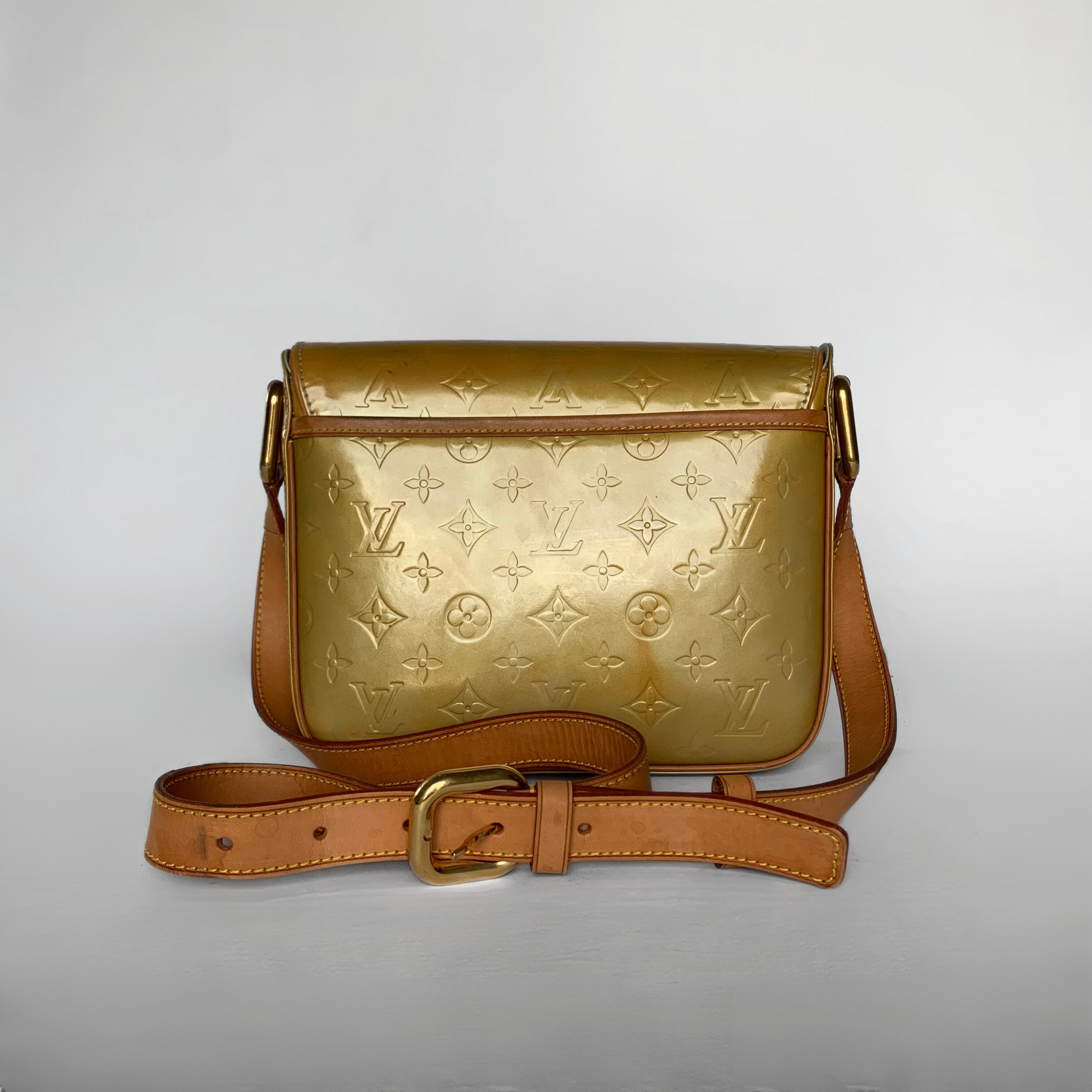 Louis Vuitton Louis Vuitton Christie GM Vernis - Crossbody bags - Etoile Luxury Vintage