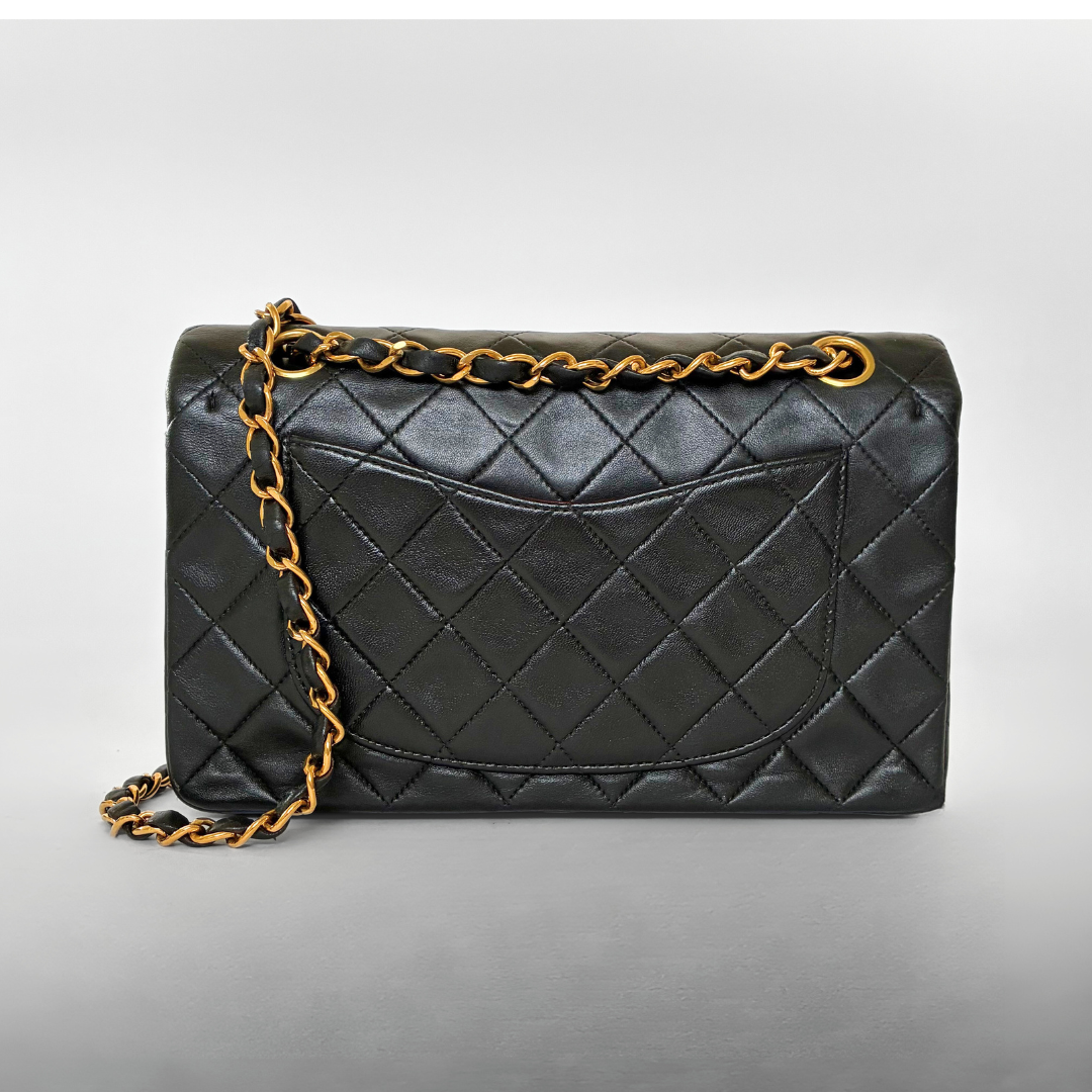 Chanel Classic Flap Bag Kleines Lammfellleder