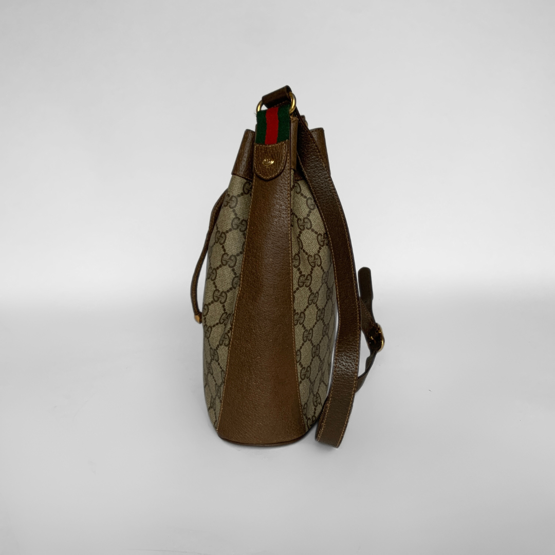 Gucci clutch monogram sales