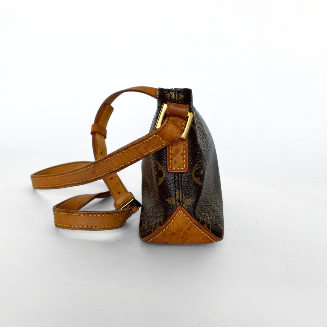 Louis Vuitton Trotteur Monogramm Leinwand