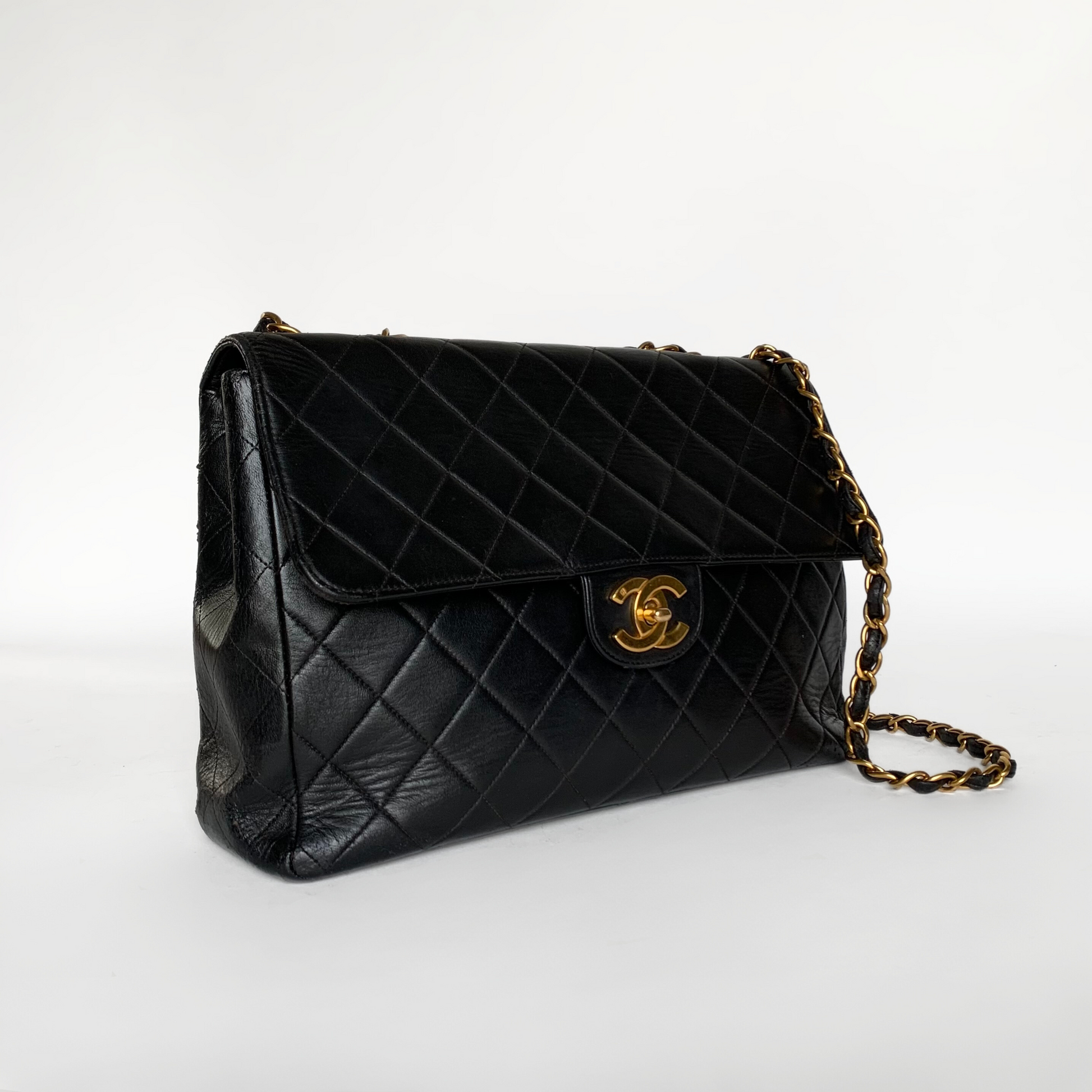 Chanel Classic Flap Bag Maxi Lammleder
