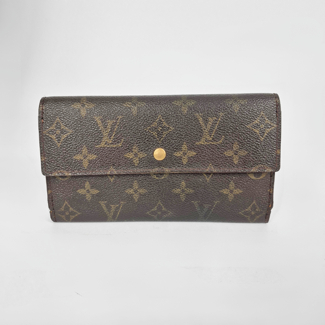 Louis Vuitton wallet with monogram 