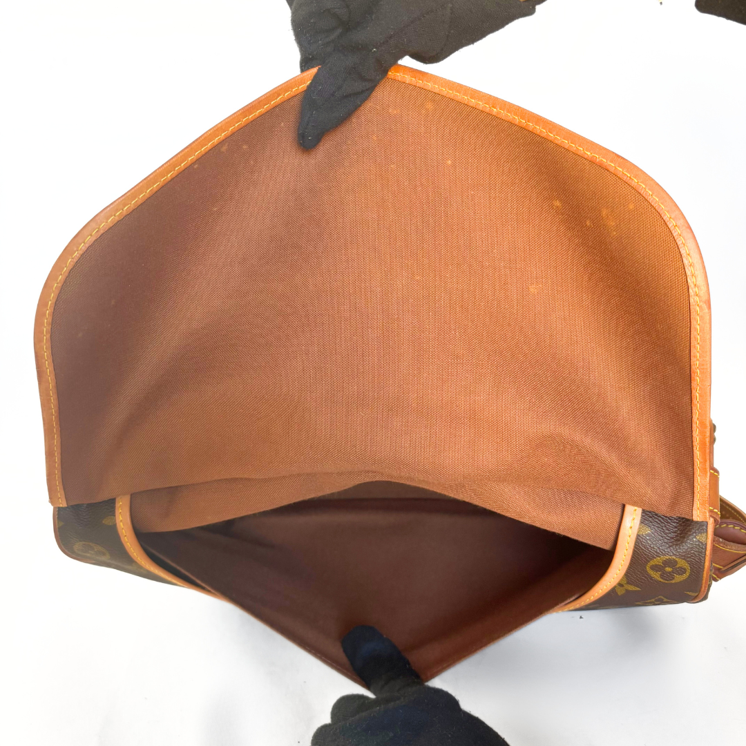 Louis Vuitton Saumur 35 Monogram Canvas