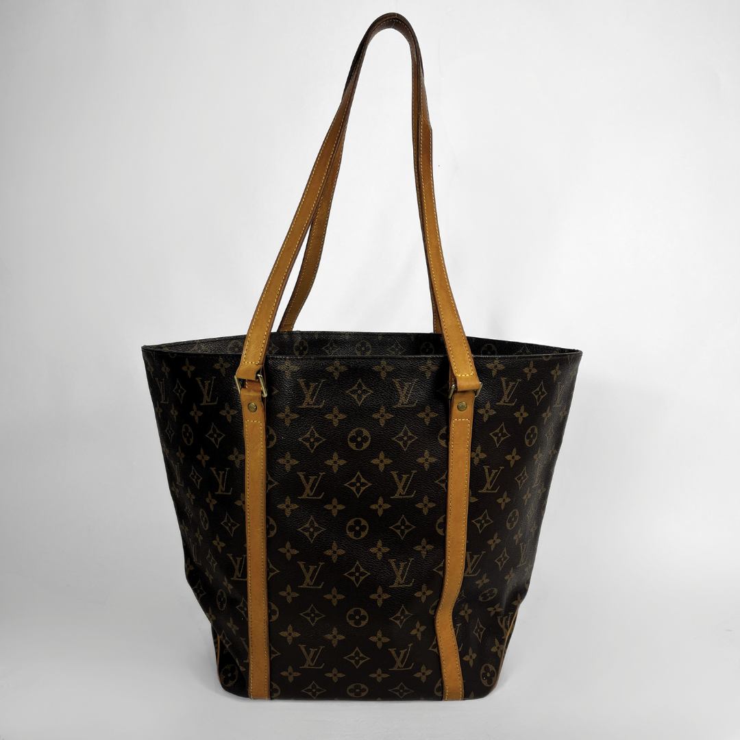 Louis Vuitton Shopper on a white background