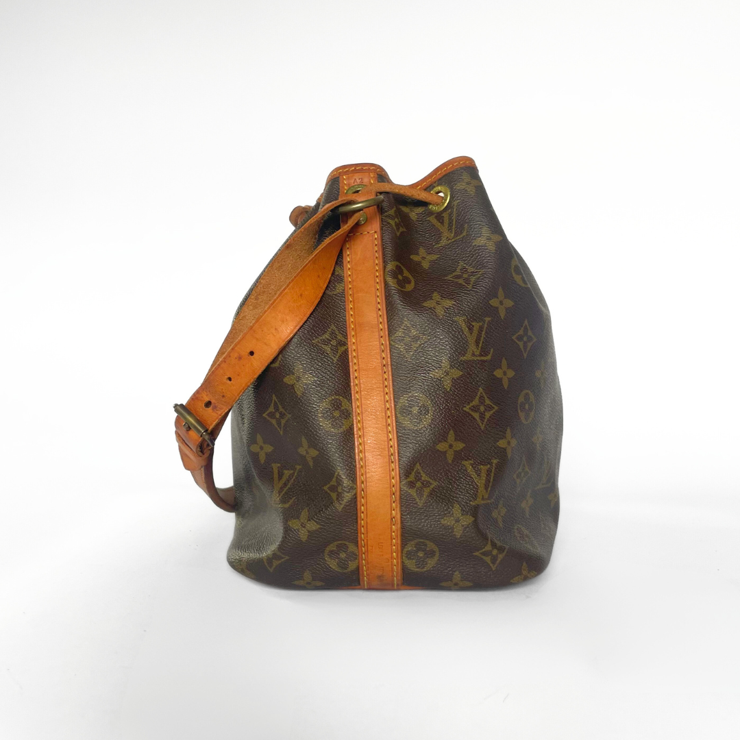 Louis Vuitton Petit Noé Monogram Canvas