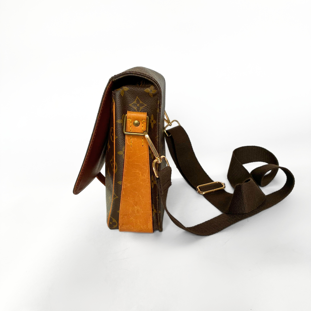 Louis Vuitton Cartouchière PM Monogramm Leinwand