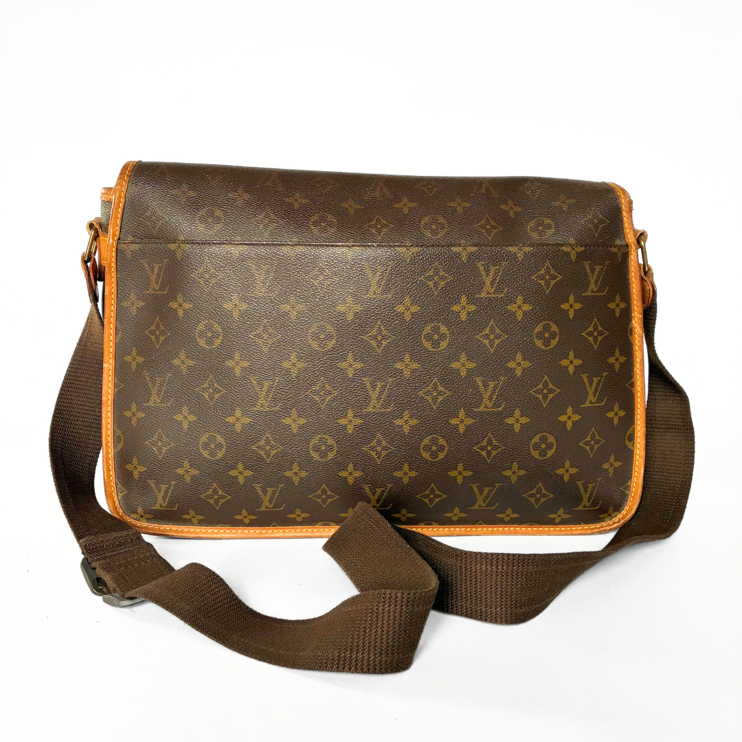Louis Vuitton Gibecière GM monogram lærred