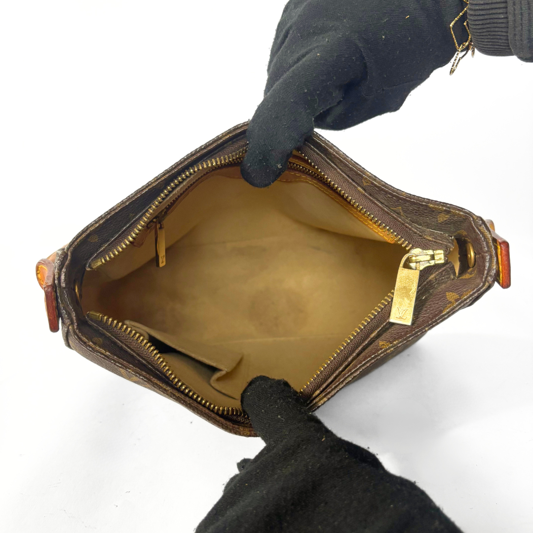 Louis Vuitton Looping MM Monogram Canvas